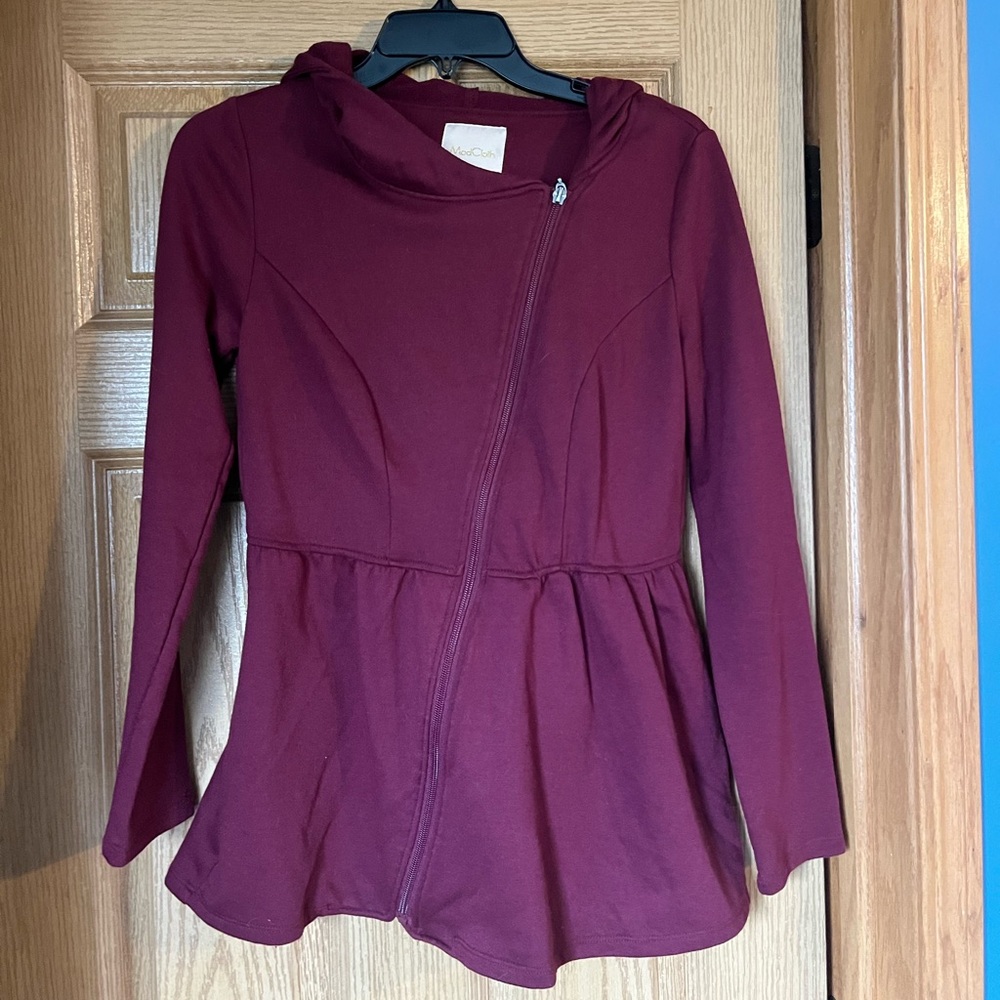 ModCloth Hoodie Women's S Burgundy Asymmetrical Zip Peplum Sweatshirt Jacket